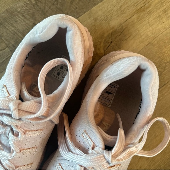 Nobull Blush Ripstop Runners - Picture 10 of 12